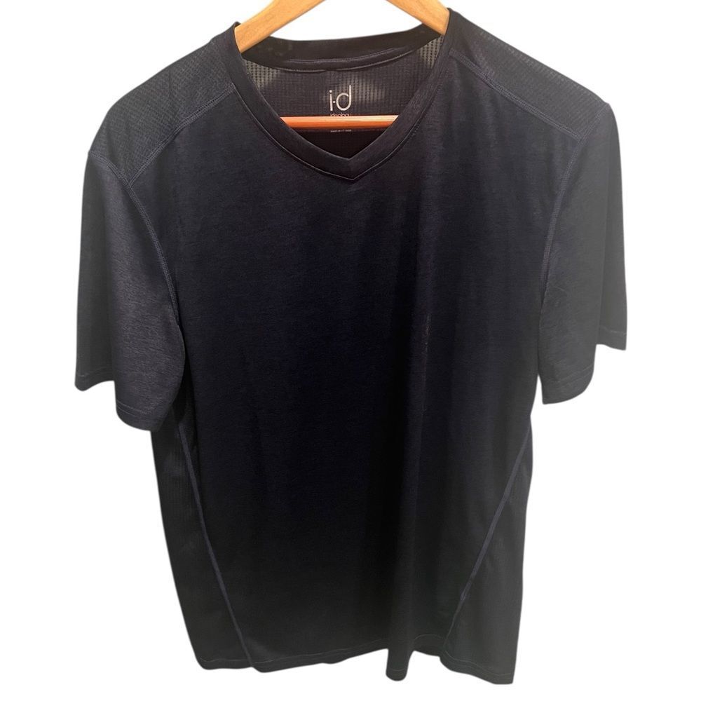 Ideology Black Short Sleeve Tee size medium‎